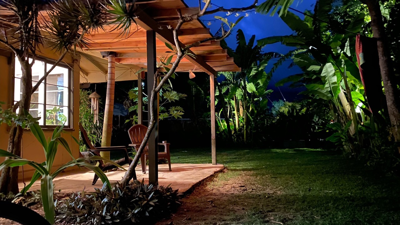 Photo of Patio Balcony in Waimanalo Beach