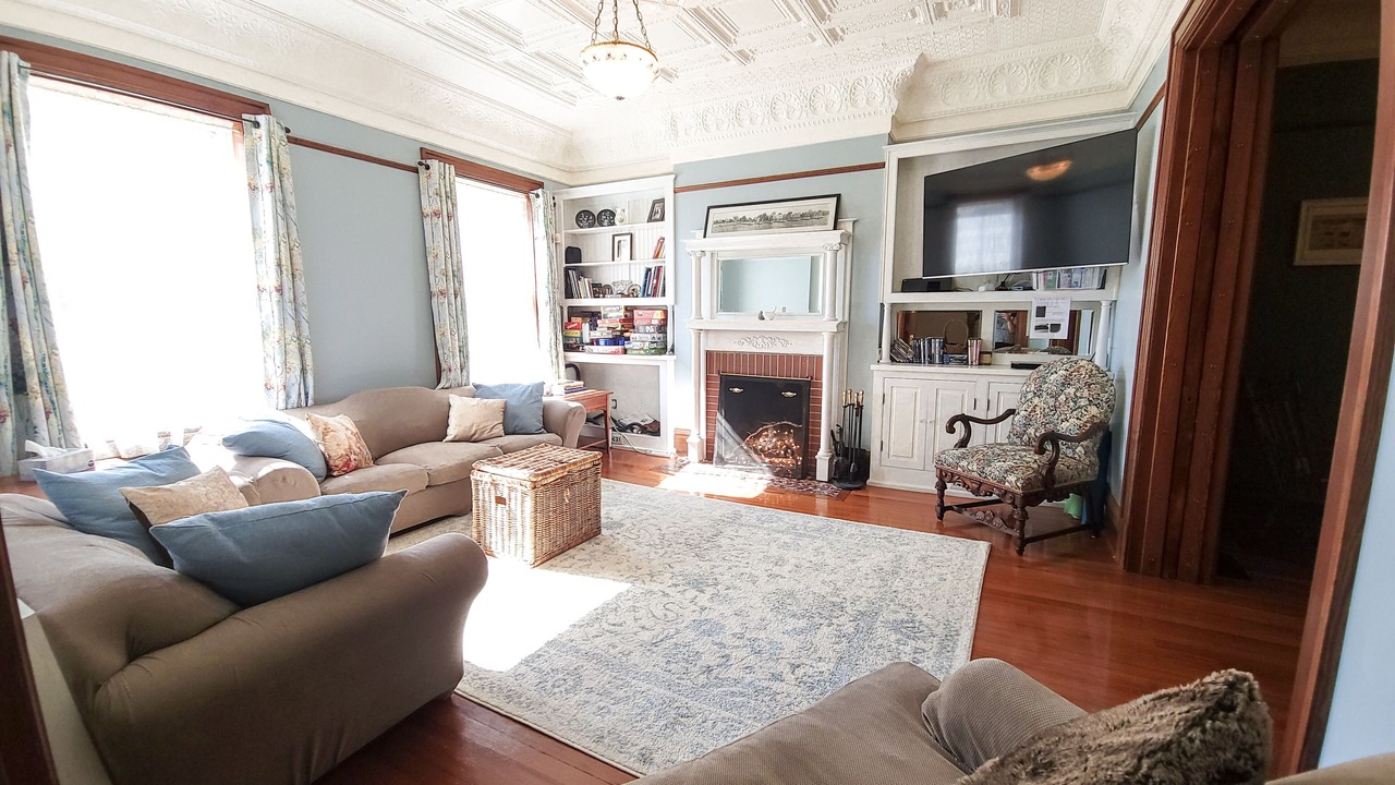 Photo of Livingroom in Portland