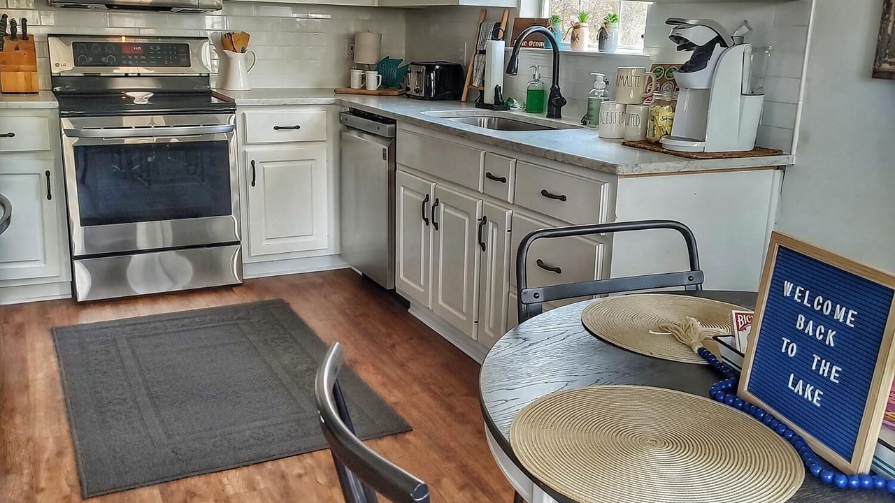 Photo of Kitchen in Eatonton