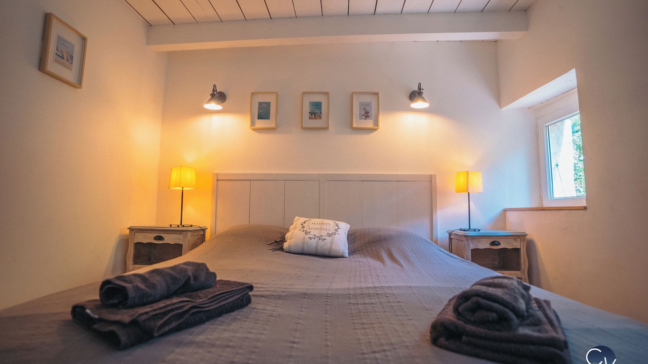 Photo of Bedroom in Saint-Jean-de-Valeriscle