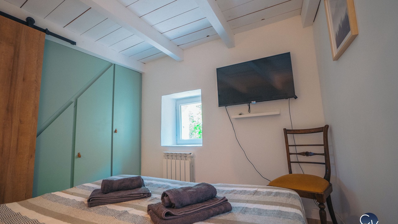Photo of Bedroom in Saint-Jean-de-Valeriscle