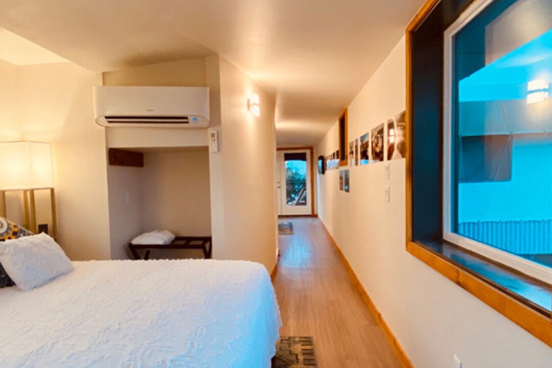 Photo of Bedroom in Cottonwood Shores