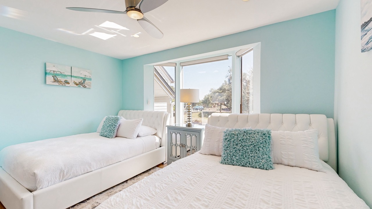 Photo of Bedroom in Lakeway