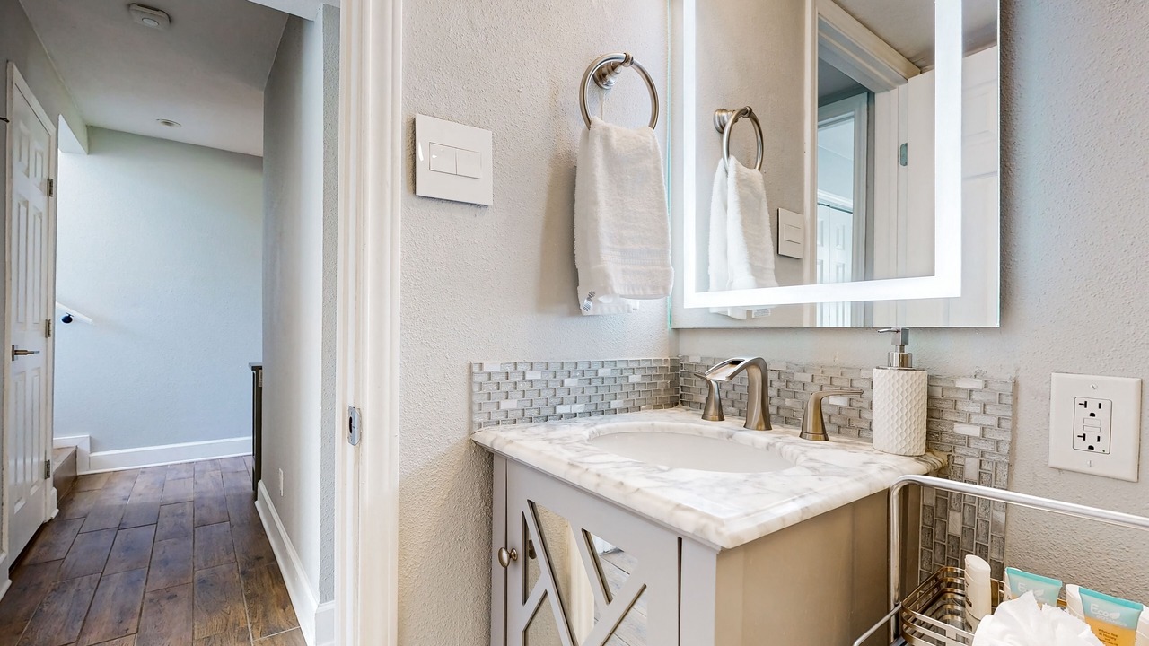 Photo of Bathroom in Lakeway