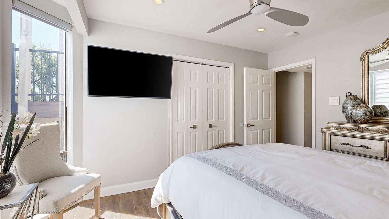 Photo of Bedroom in Lakeway