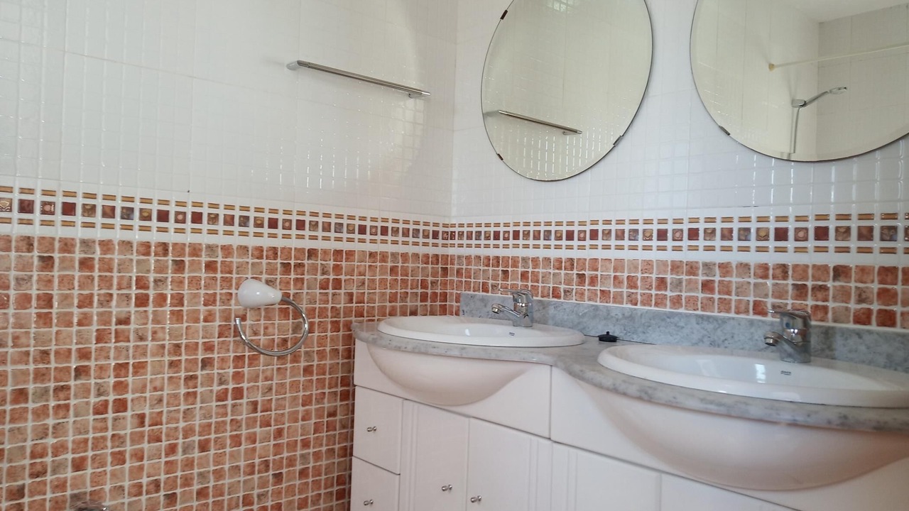Photo of Bathroom in Miami Platja