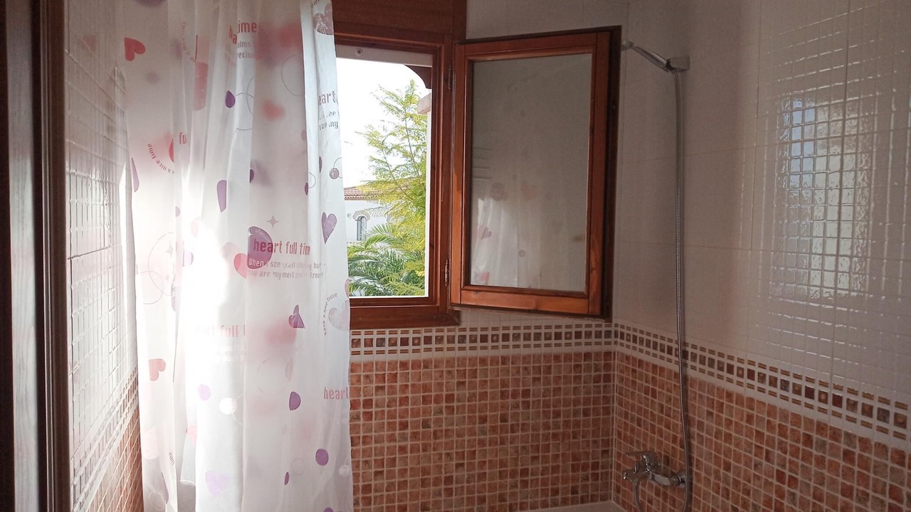 Photo of Bathroom in Miami Platja