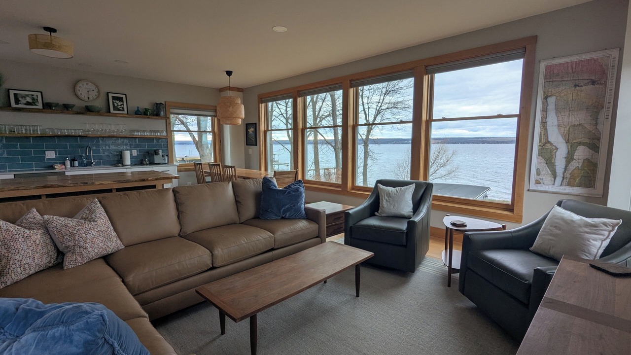 Photo of Livingroom in Town of Varick