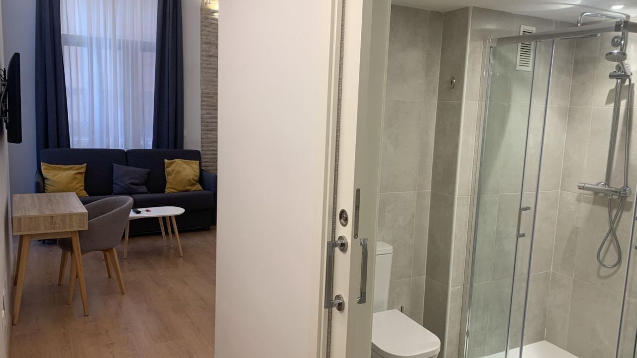 Photo of Bathroom in El Mercat