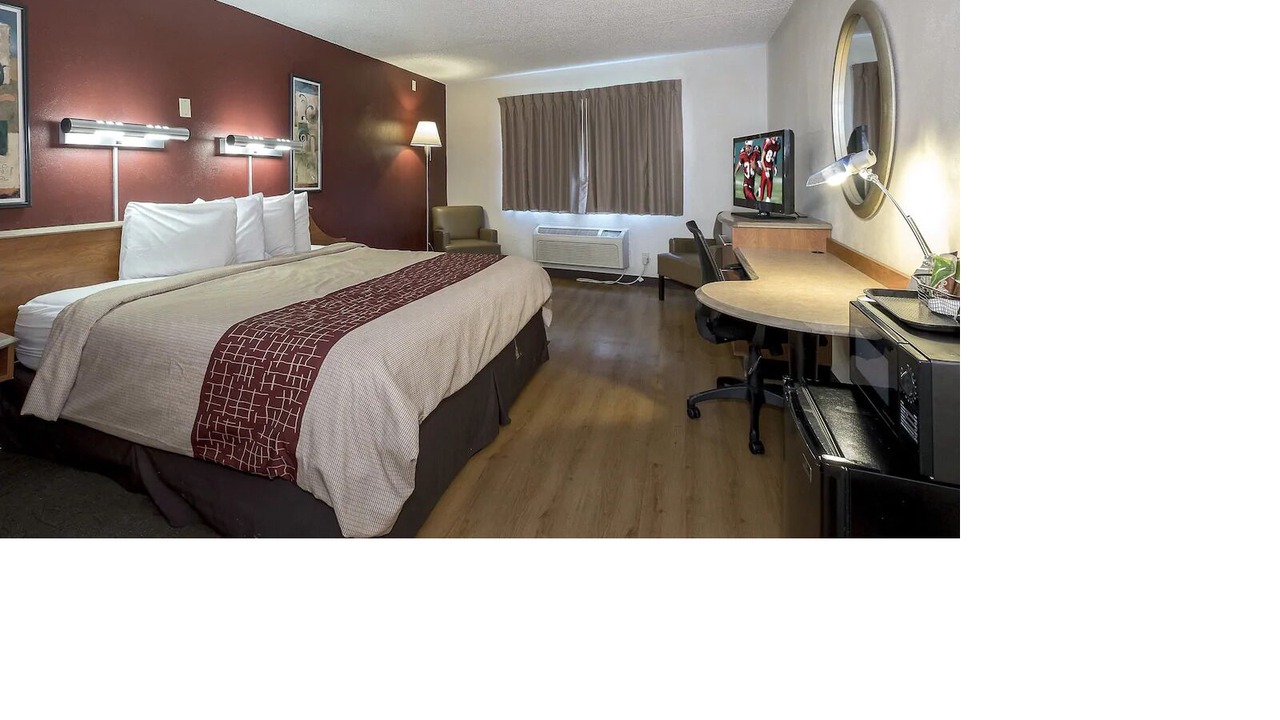 Photo of Bedroom in Elyria