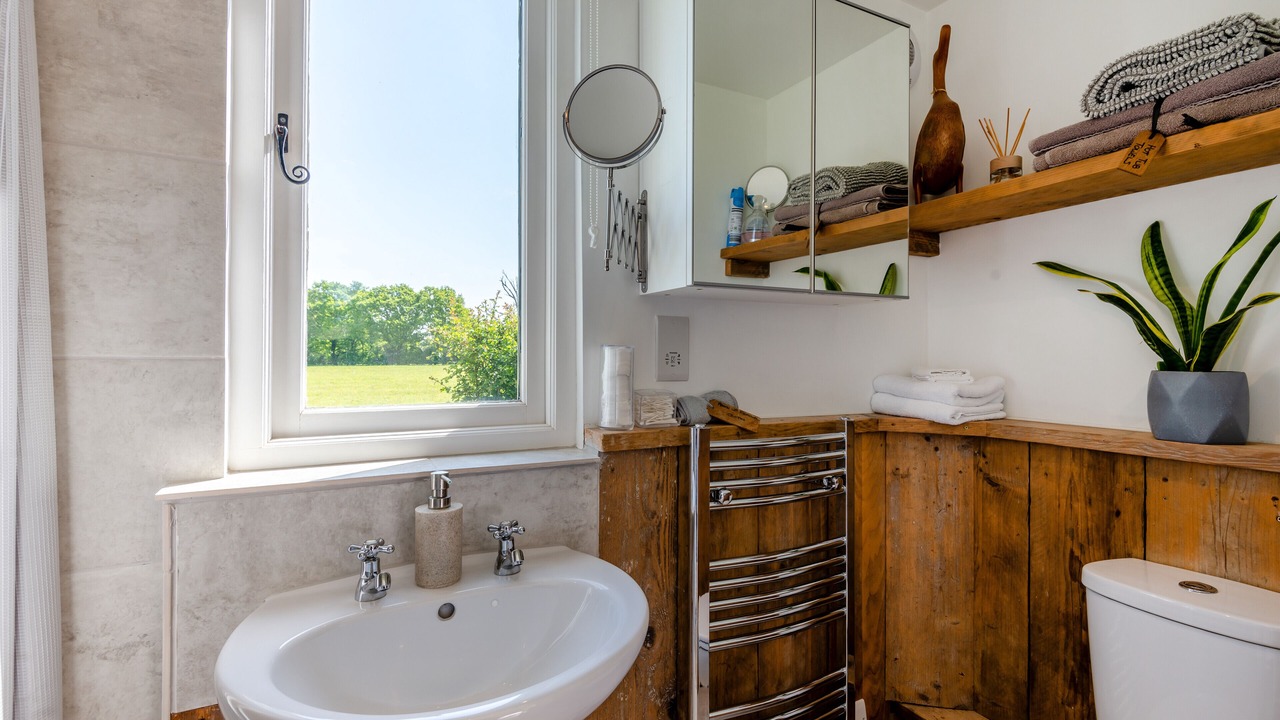 Photo of Bathroom in Abbess Roding