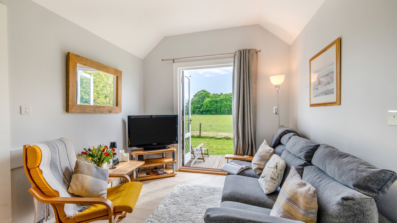 Photo of Livingroom in Abbess Roding