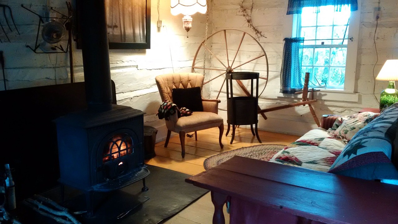 Photo of Livingroom in Oxford Station