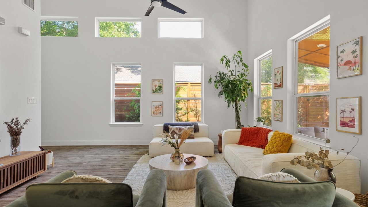 Photo of Livingroom in Govalle