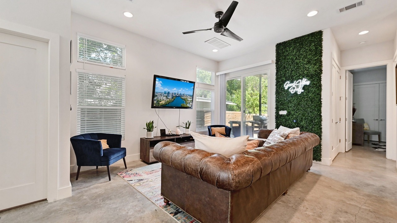 Photo of Bedroom in Dawson