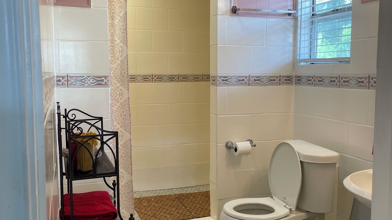 Photo of Bathroom in Southtown