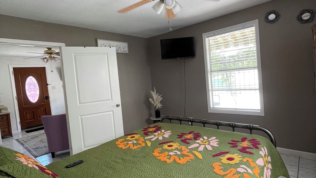Photo of Bedroom in Southtown