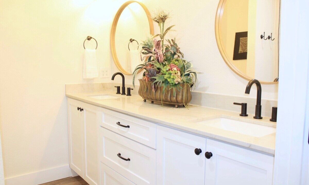 Photo of Bathroom in Pottsboro