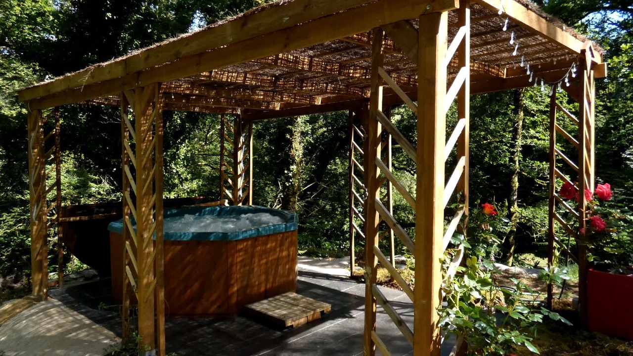 Photo of Outdoor in Meslan