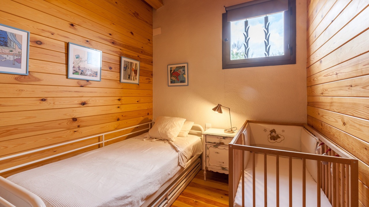 Photo of Bedroom in Pontons