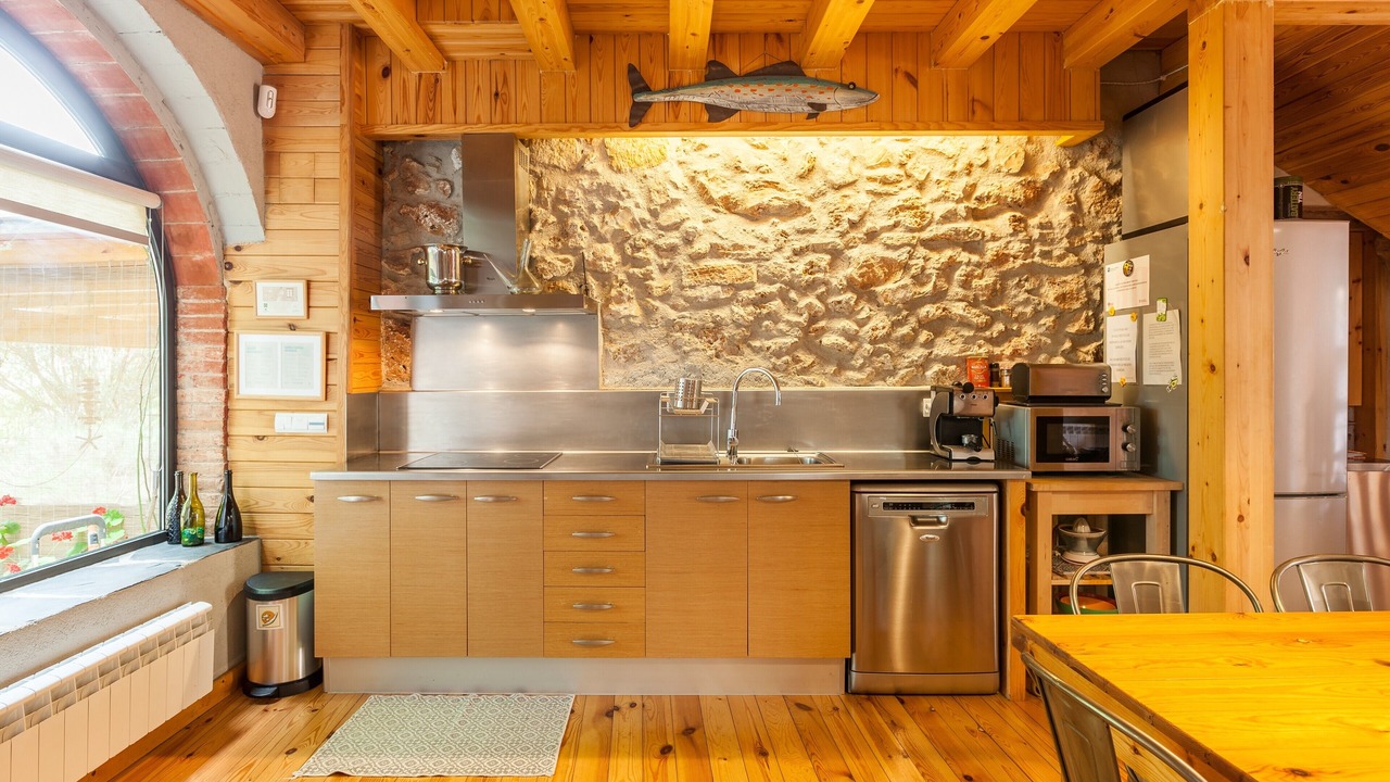 Photo of Kitchen in Pontons
