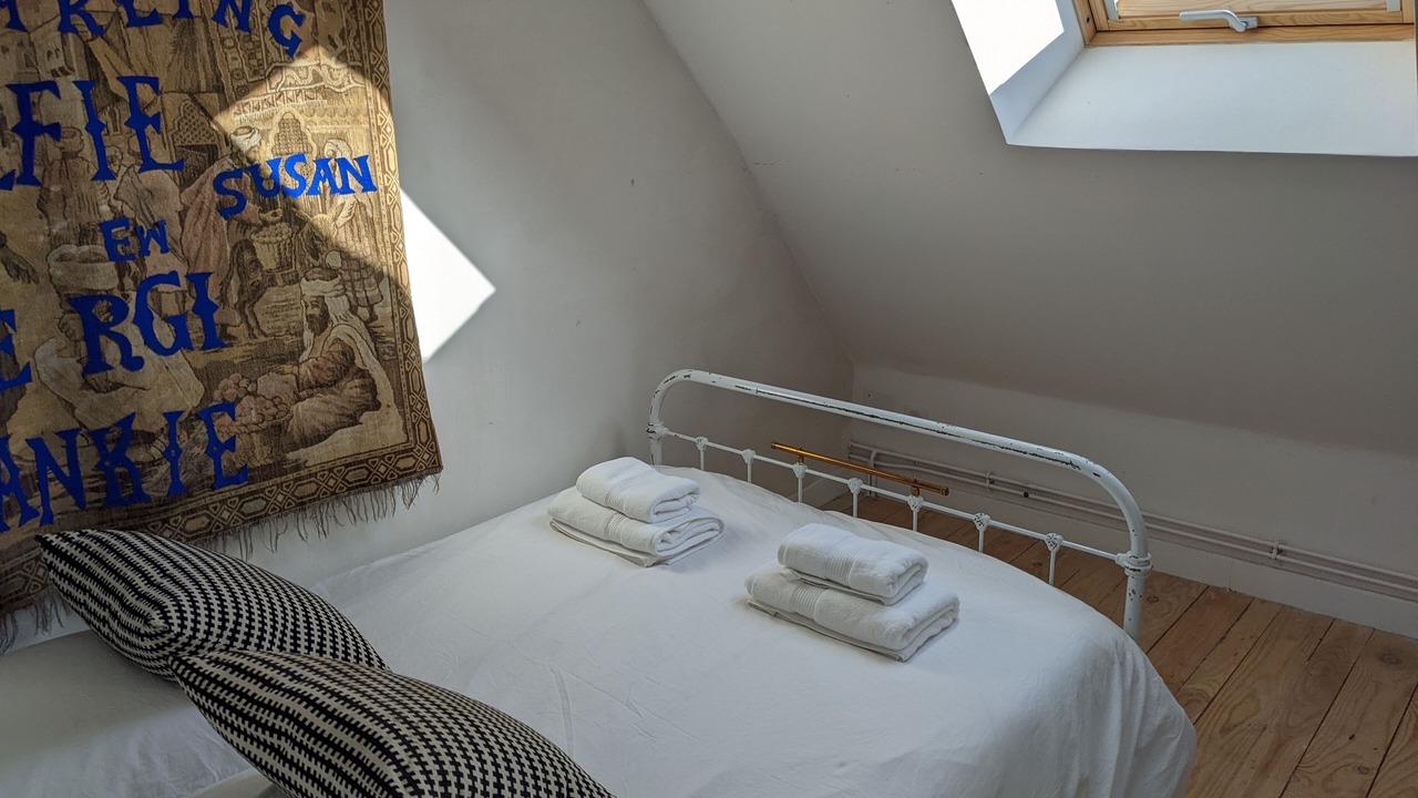 Photo of Bedroom in Saint-Maurice-des-Champs