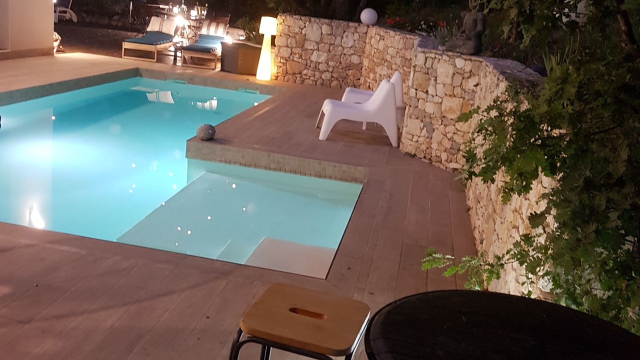 Photo of Outdoor in Belvezet