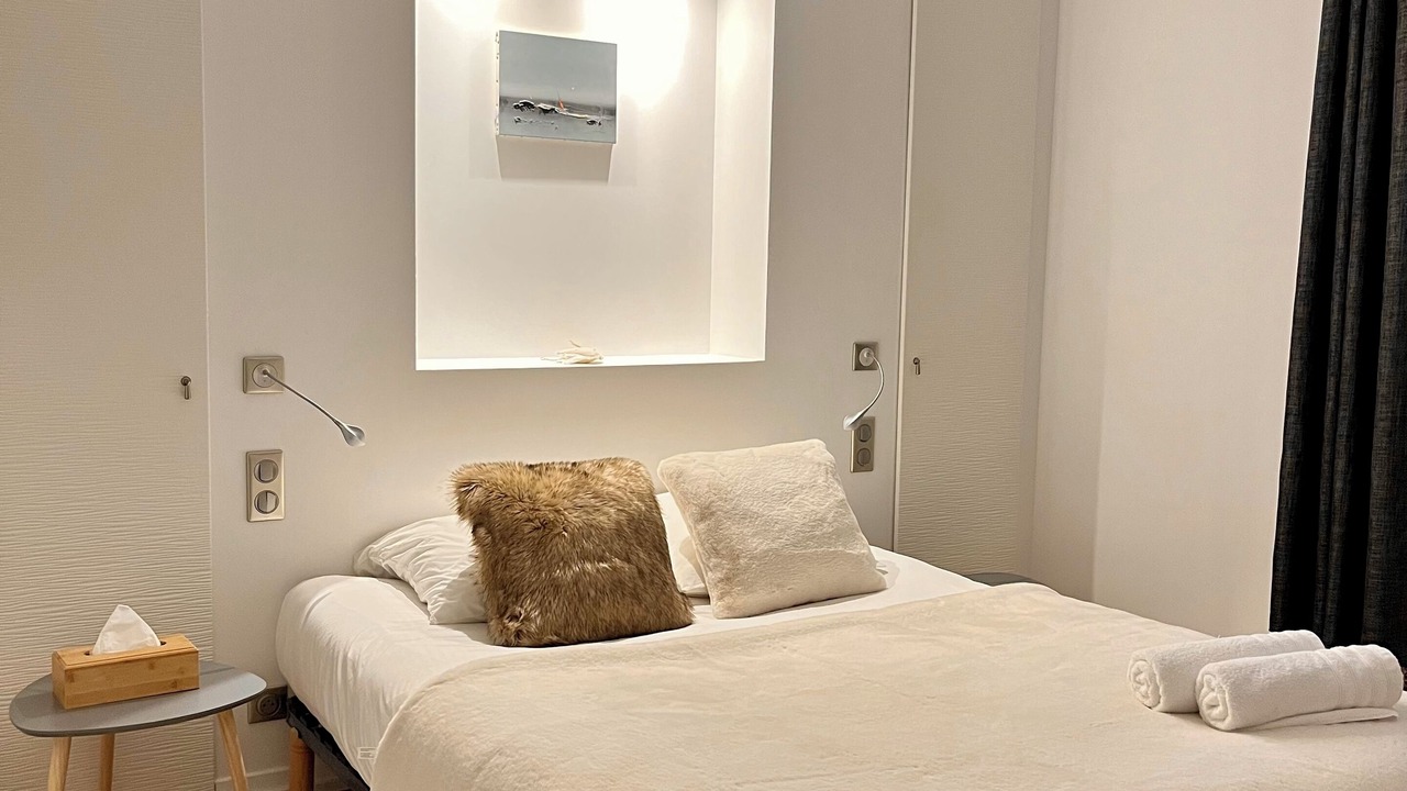 Photo of Bedroom in Meursault