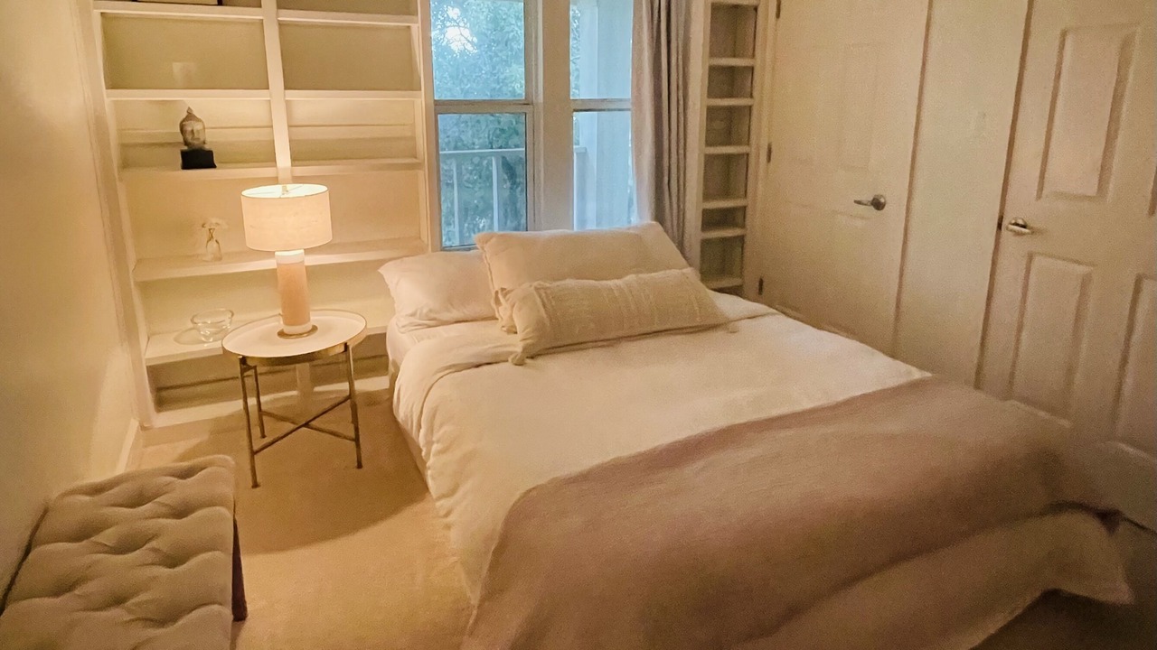 Photo of Bedroom in Lost Creek