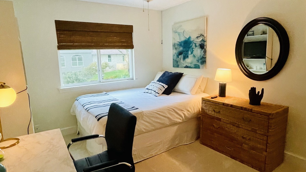 Photo of Bedroom in Lost Creek