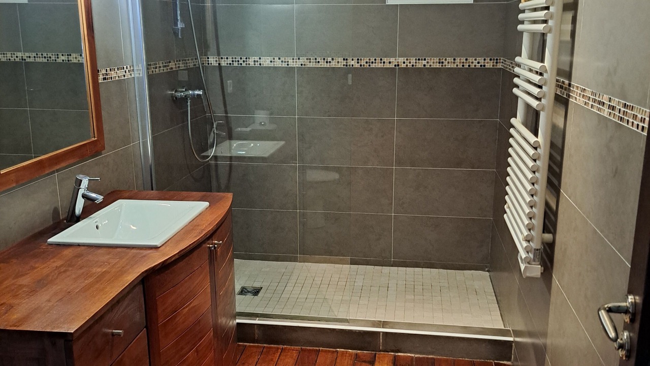 Photo of Bathroom in Carros