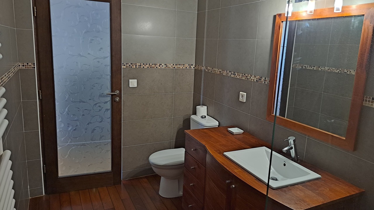 Photo of Bathroom in Carros