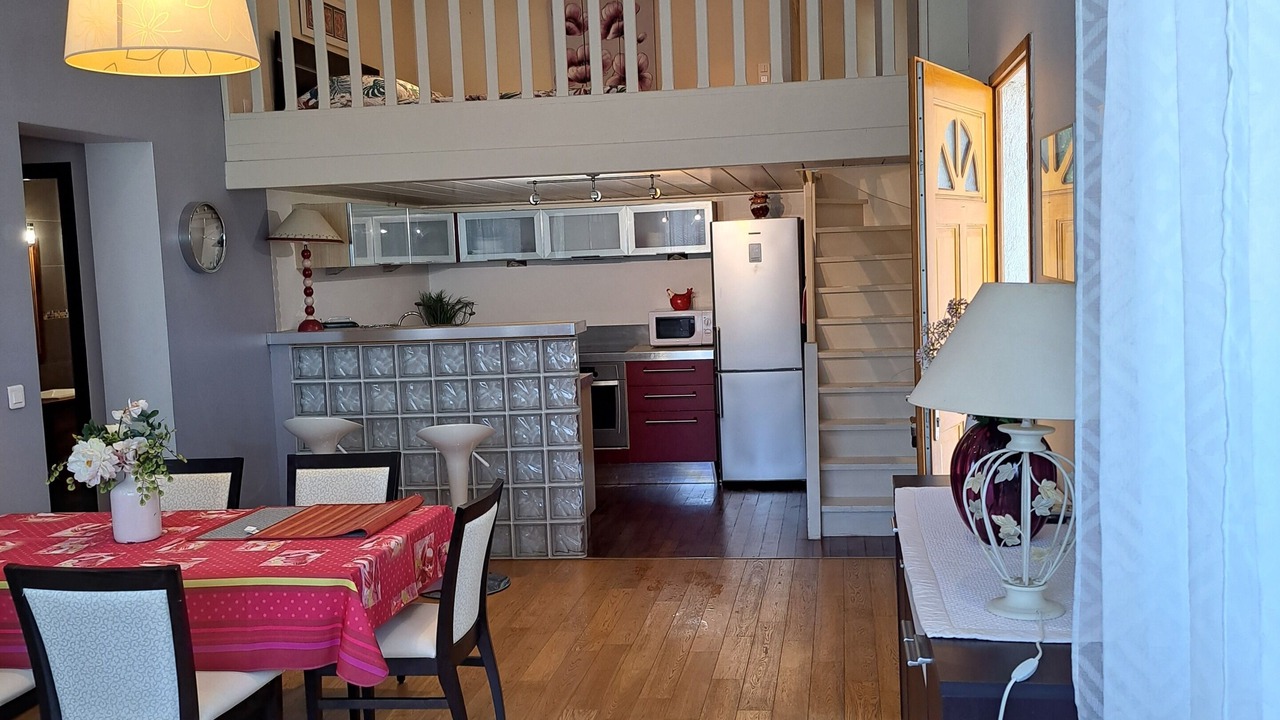 Photo of Others in Carros