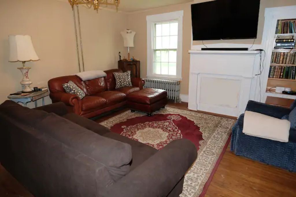 Photo of Livingroom in Wallkill
