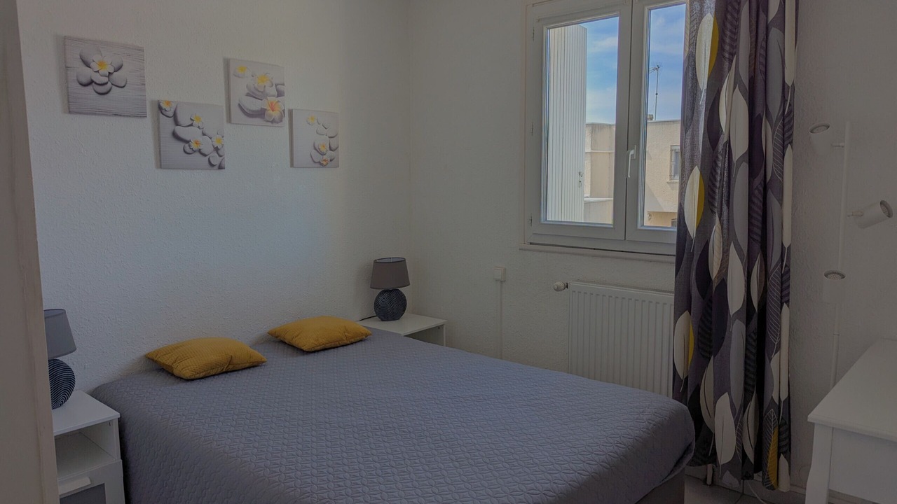 Photo of Bedroom in Le Grau-Du-Roi