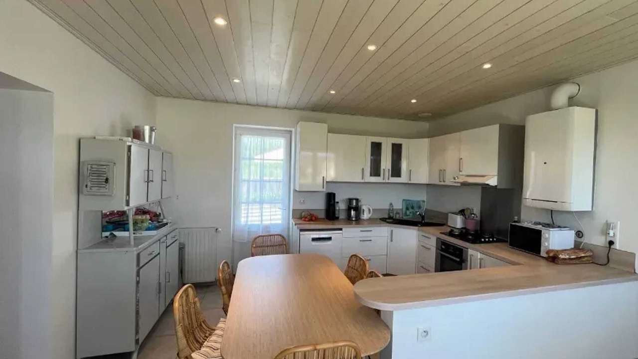 Photo of Kitchen in Saint-Michel-en-l'Herm