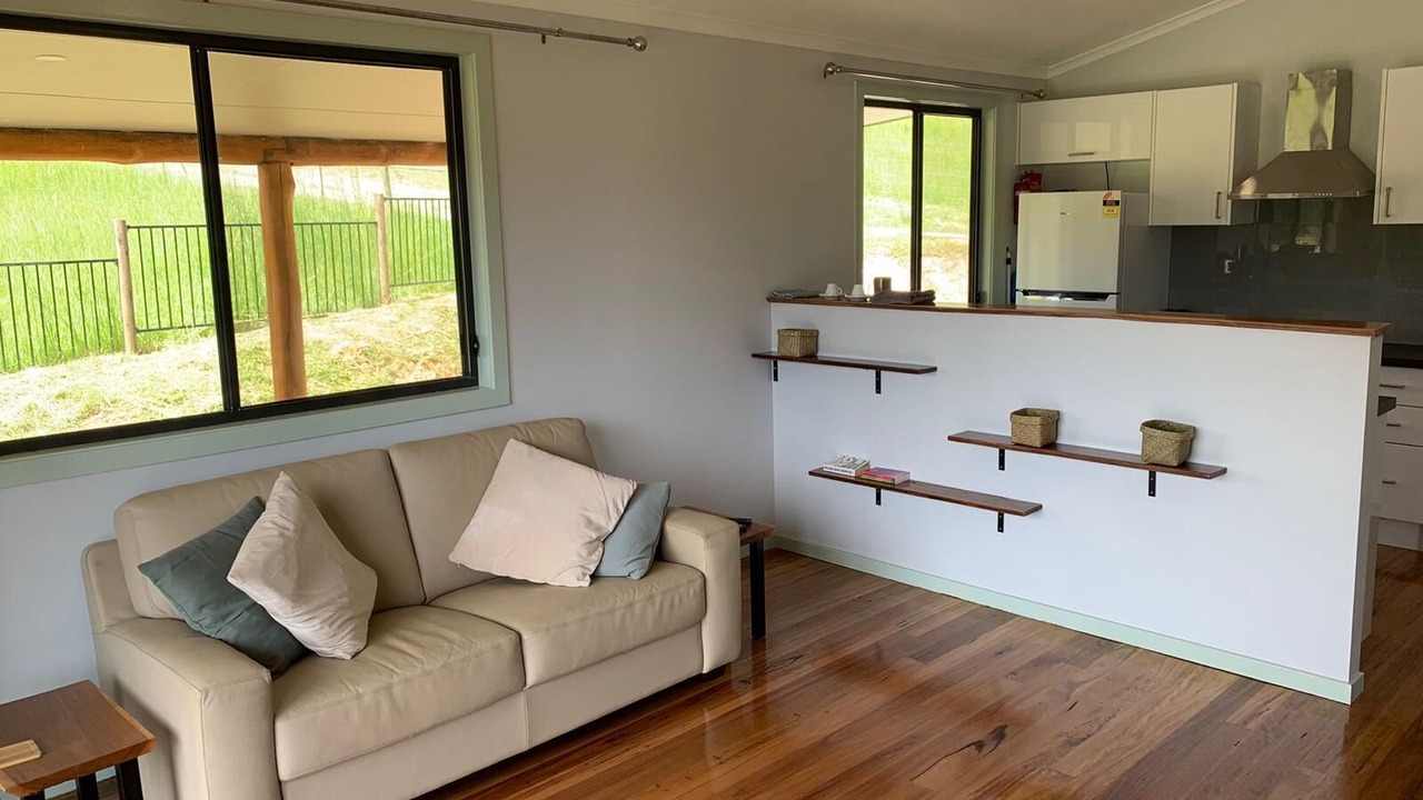 Photo of Livingroom in Ellenborough