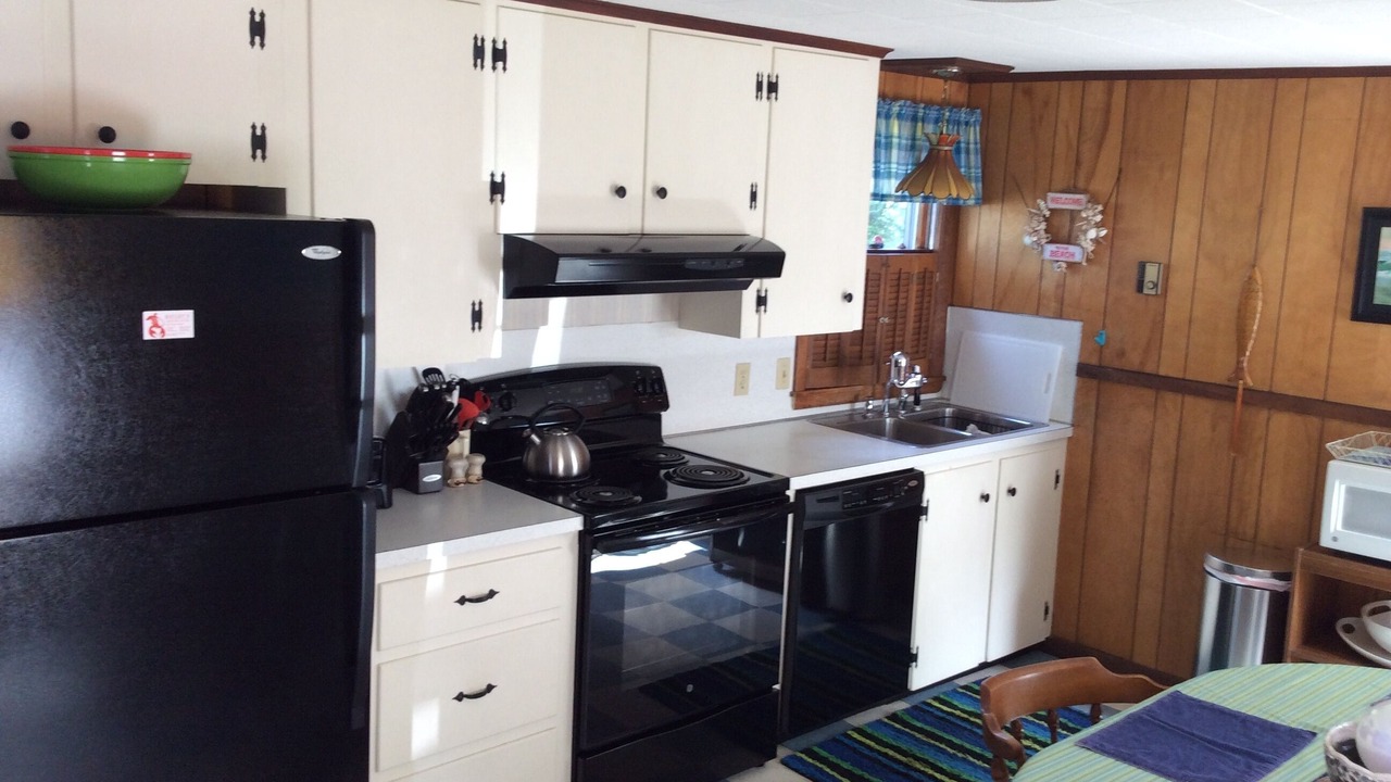 Photo of Kitchen in Pine Point