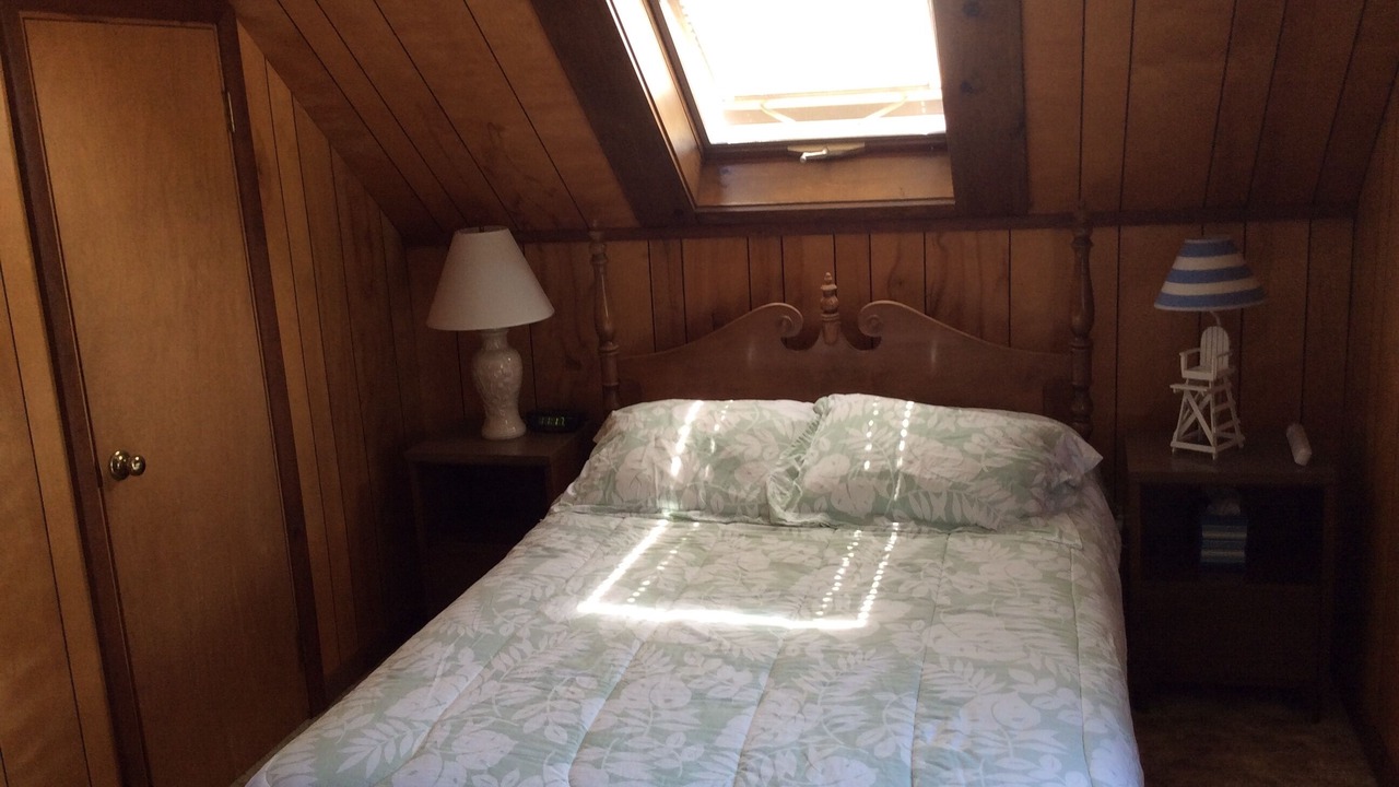 Photo of Bedroom in Pine Point