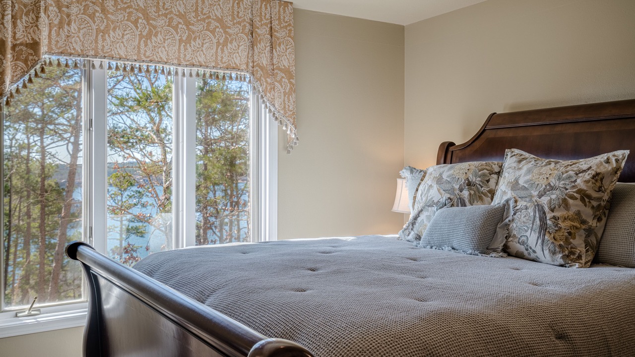 Photo of Bedroom in Hot Springs Village