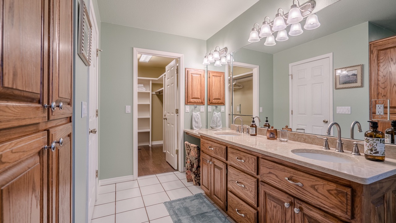 Photo of Bathroom in Hot Springs Village