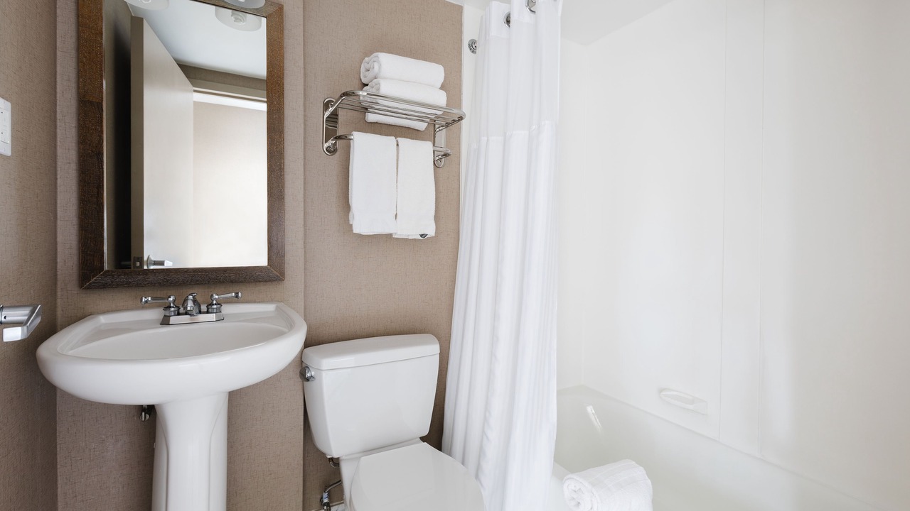 Photo of Bathroom in West End