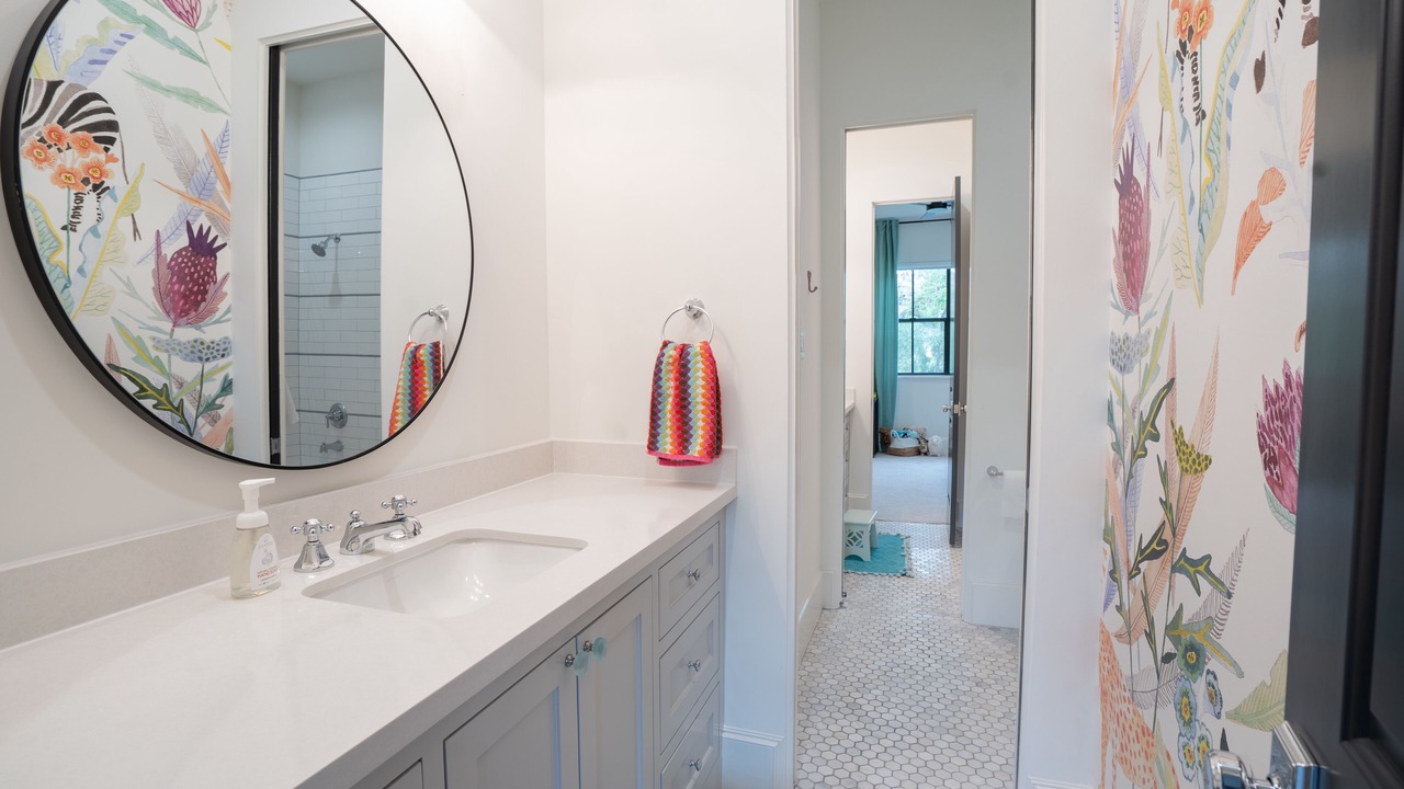 Photo of Bedroom in Lazybrook/Timbergrove