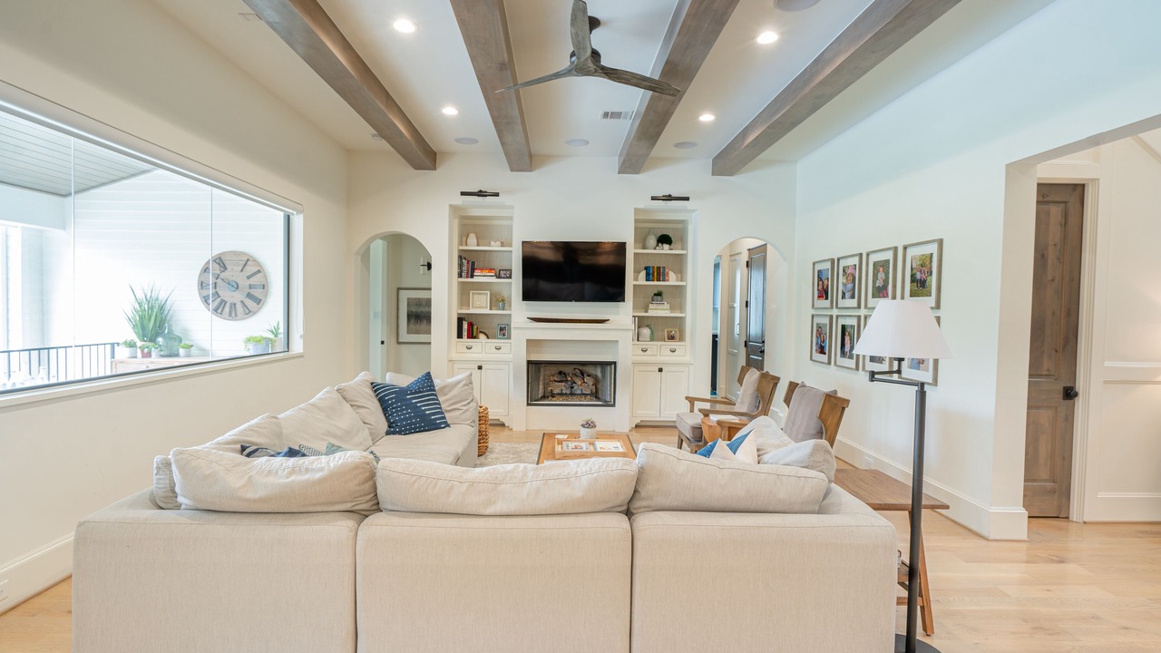 Photo of Bedroom in Lazybrook/Timbergrove