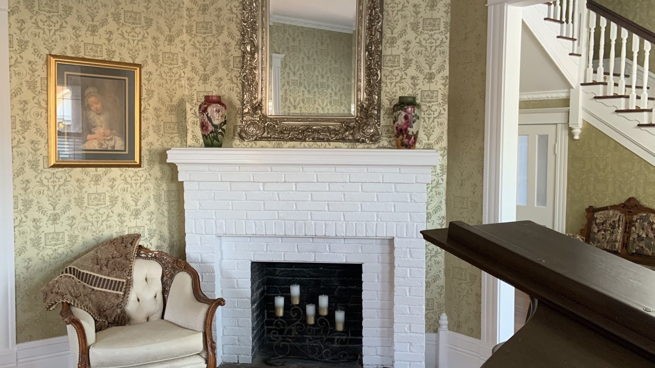 Photo of Bedroom in Sulphur Springs