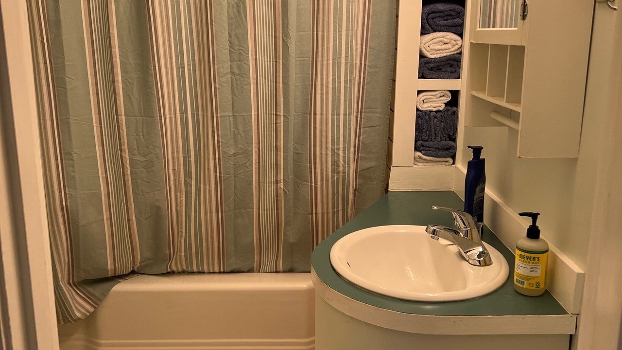 Photo of Bathroom in White Salmon