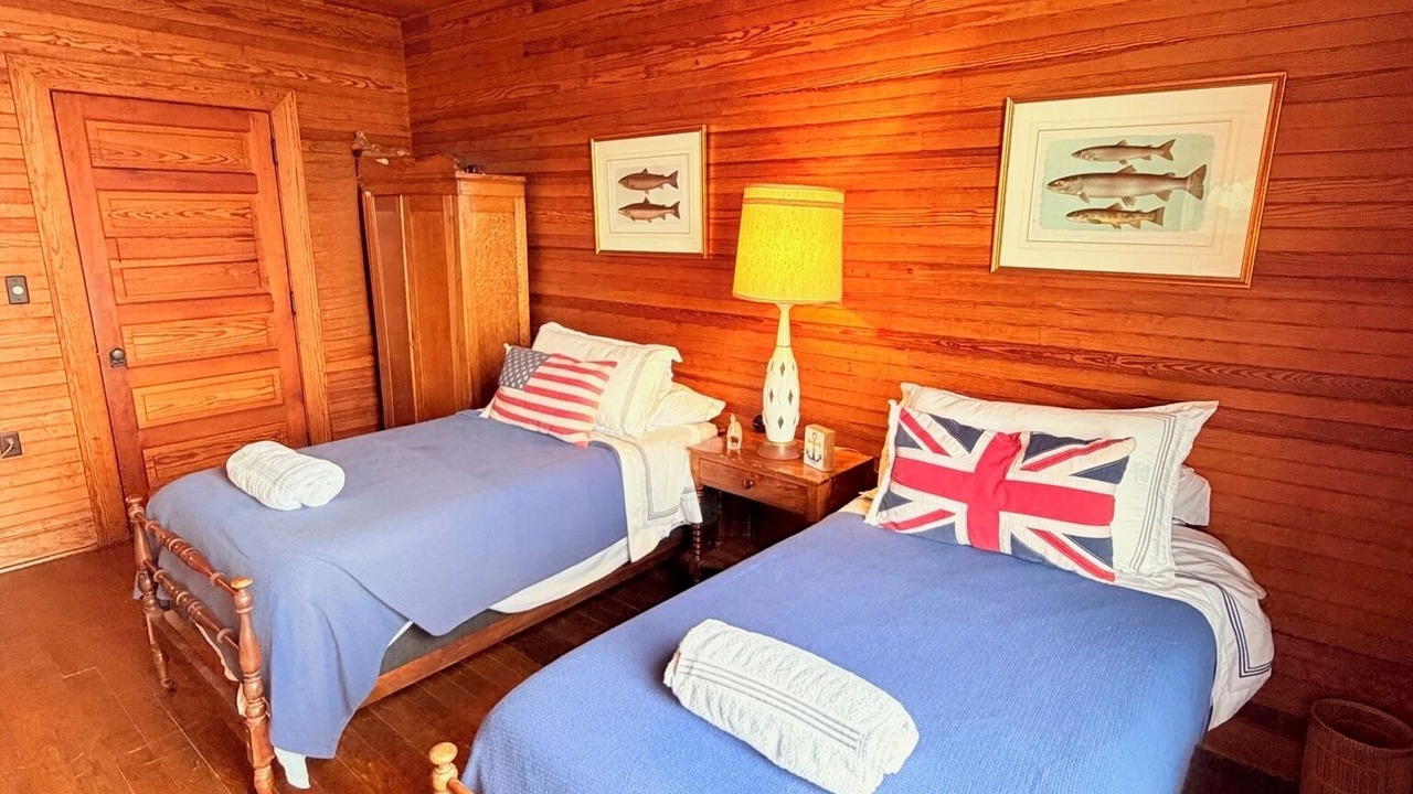 Photo of Bedroom in Frontenac