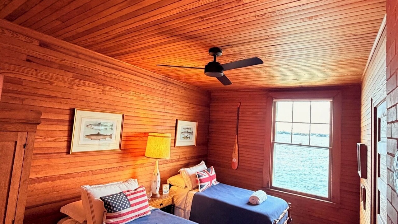 Photo of Bedroom in Frontenac