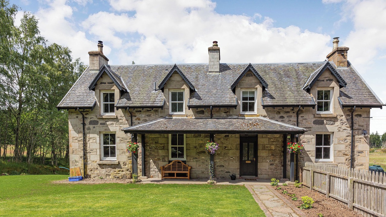 Photo of Outdoor in Inverarnie