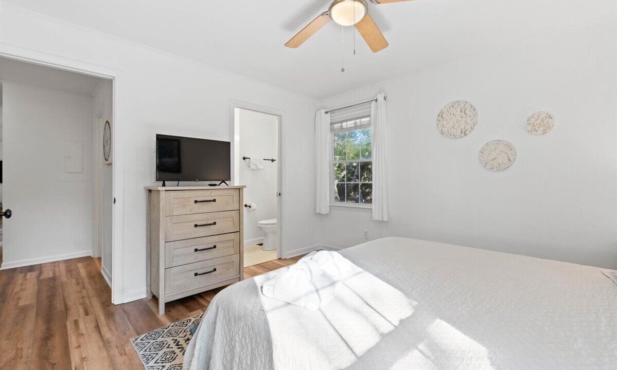 Photo of Bedroom in Yaupon Beach